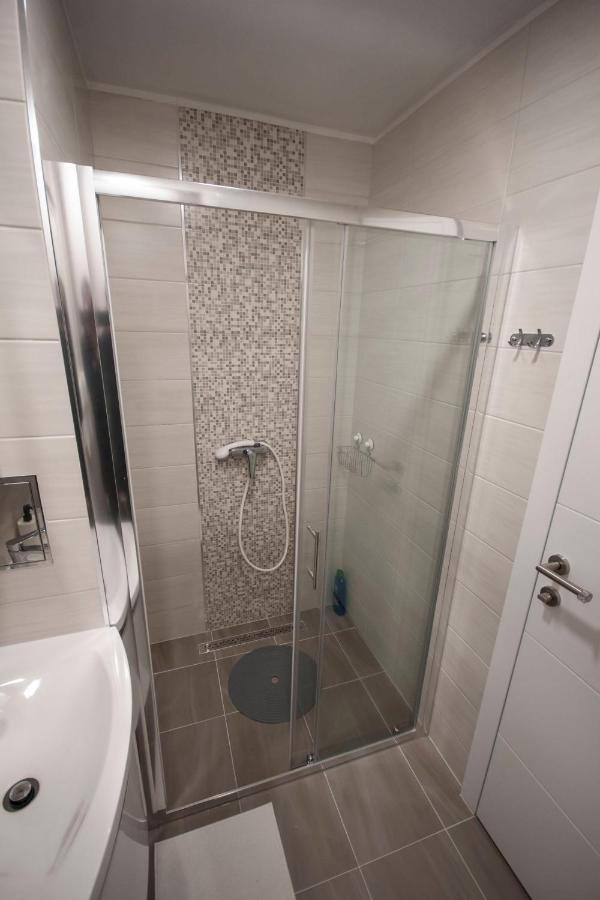 Apartman Lana Karlovac Exterior foto